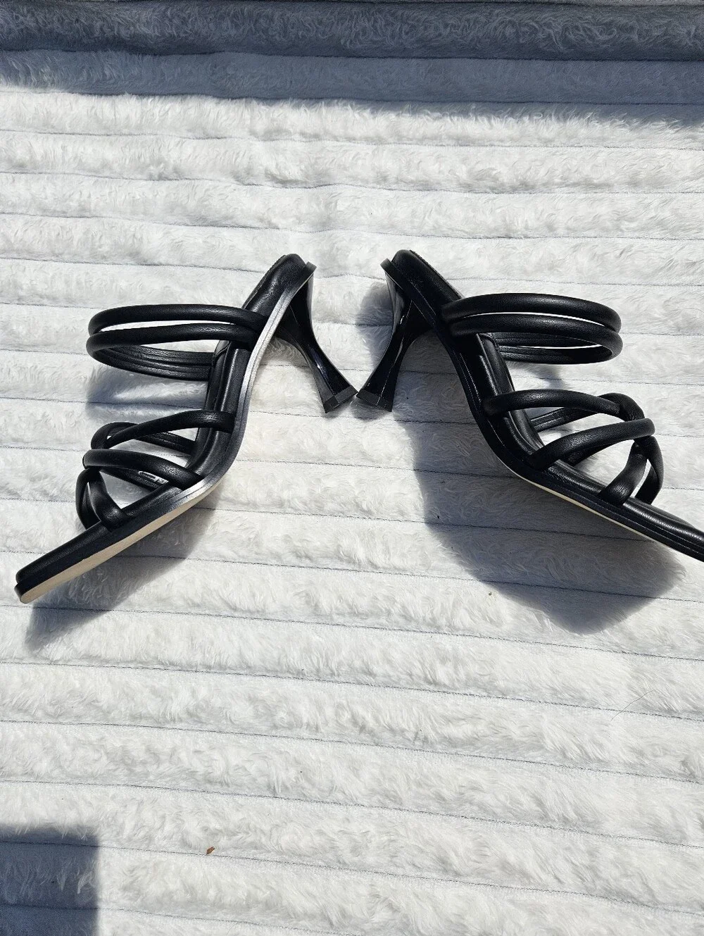 Circus NY Black Strappy Sandal Size 8